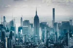 a large skyscraper in a city